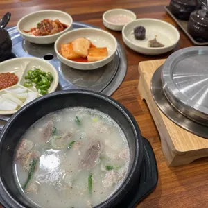 돈이 돌솥밥순대국 사진