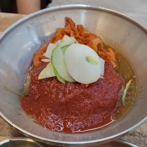 수락이오냉면 사진