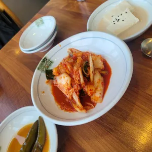 디안 한우곰탕 콩국수 사진