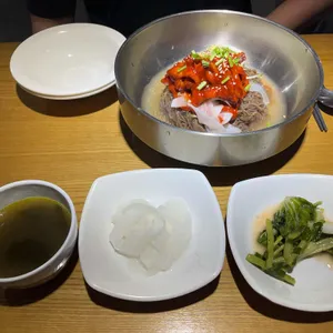 골목냉면 사진