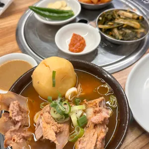 원조감자탕일미집 사진