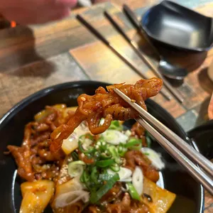 돌우물집 사진