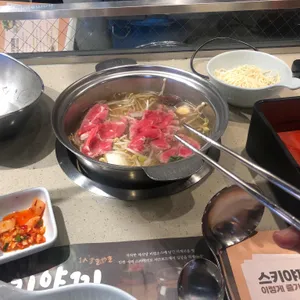 채선당샤브보트 사진