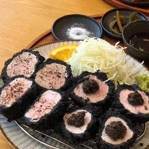 영진돈 사진