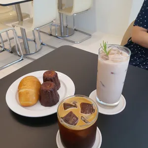 언씬 사진