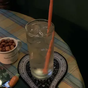 빅풋 하이볼 바 사진