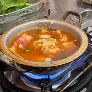 심돈 사진