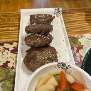 산이화 한정식 사진