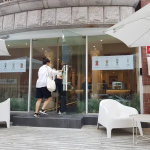 아티스타 리뷰 사진