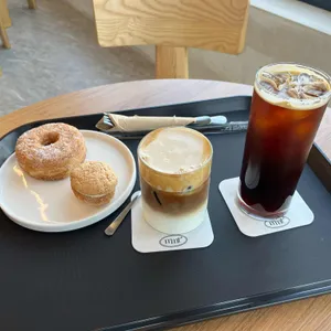 모멘텀커피 사진 1