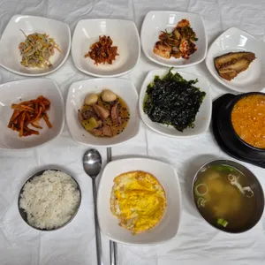 둔산백반 사진