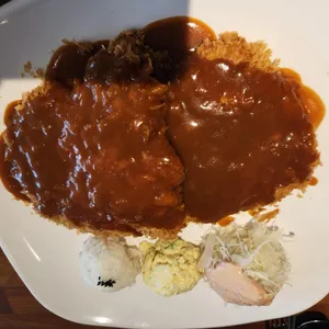 서커스돈까스 리뷰 사진