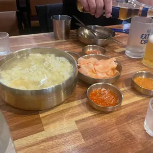 정군족발 사진