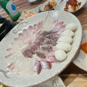 청조횟집 사진
