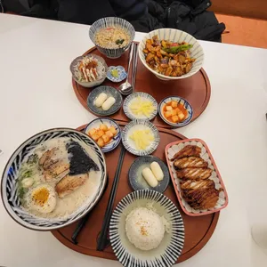 핵밥 사진