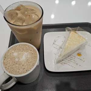 오늘도카페일리터 사진