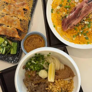 요미우돈교자 사진