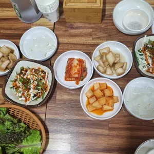 생 황금오리 능이버섯백숙 사진