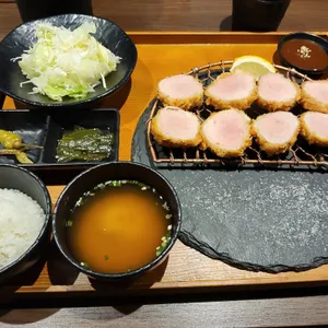 범돈 사진
