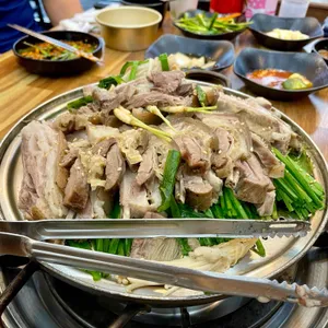 향촌흑염소 사진