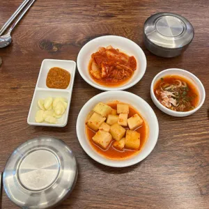 소문난 황칠 순대국 왕족발 사진