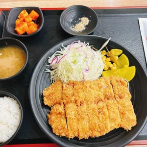 로얄수제돈까스 사진