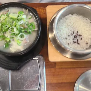 돈이 돌솥밥순대국 사진