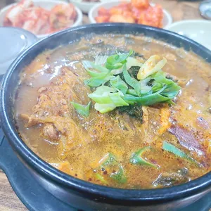 가마솥순대국뼈감자탕 사진
