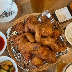 부암동치킨 사진
