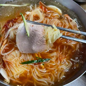 동방밀면 사진