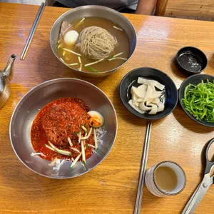 평택고여사집냉면 사진