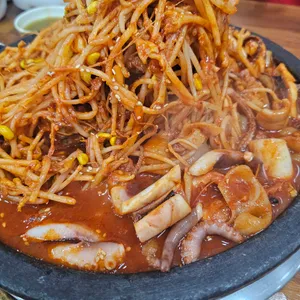 돌솟해물뼈찜 사진