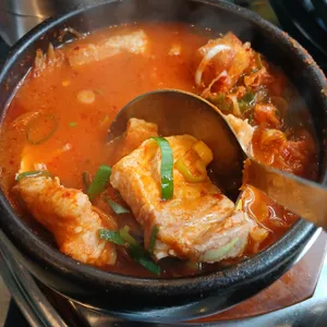 김숙성 사진