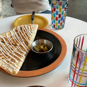 따끼또스 사진