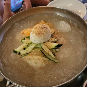 부산댁 사진