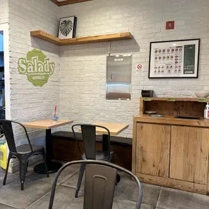 샐러디 리뷰 사진