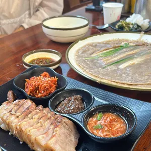 신촌막국수 리뷰 사진