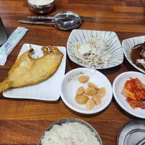 불로회수산 사진