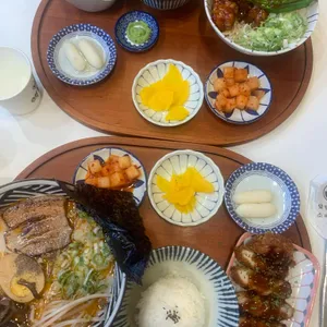 핵밥 사진
