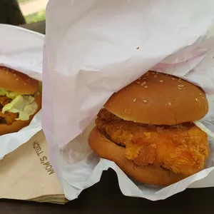 맘스터치 사진