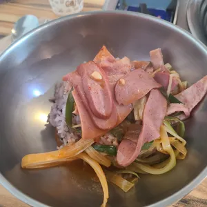 이태리부대찌개 사진