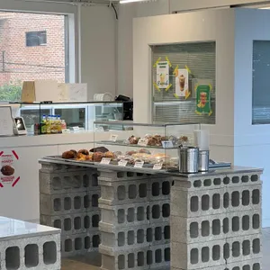 앳더브릭 리뷰 사진