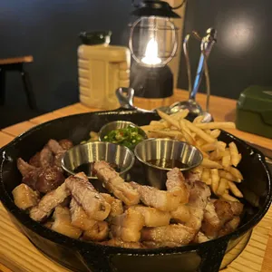 모란술집 캠핑포차 불멍 사진