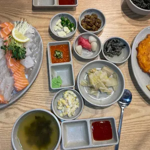 어사출또 사진