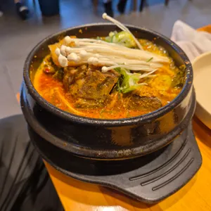 맷돌우리콩감자탕 사진