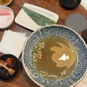 팬앤포 사진