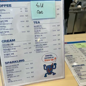 할로우 리뷰 사진