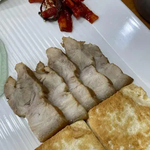 맷돌로만 사진