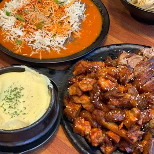 꽉찬족발 사진