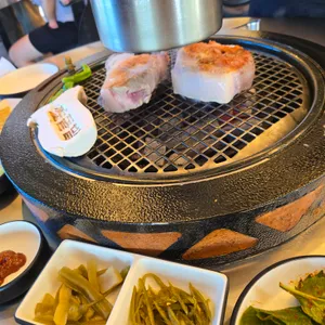 돝밭 애월흑돼지 사진